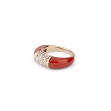 Charger l'image dans la galerie, Bague Van Cleef & Arpels, collection Philippine en corail