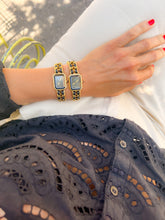 Charger l'image dans la galerie, Montre en métal doré ma première de Chanel