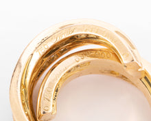 Charger l'image dans la galerie, Boucles d'oreilles or jaune et diamant de la maison Cartier modèle Trinity