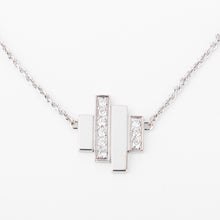 Charger l'image dans la galerie, Collier or gris et diamants de la maison Dinh Van