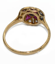 Charger l'image dans la galerie, Bague ancienne ronde diamant et pierres rouges - adalgyseboutique