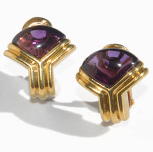 Charger l'image dans la galerie, Boucles d'oreilles or jaune de la maison Bvlgari en améthyste