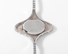 Charger l'image dans la galerie, Montre ovale Or gris diamants Chopard année 1970