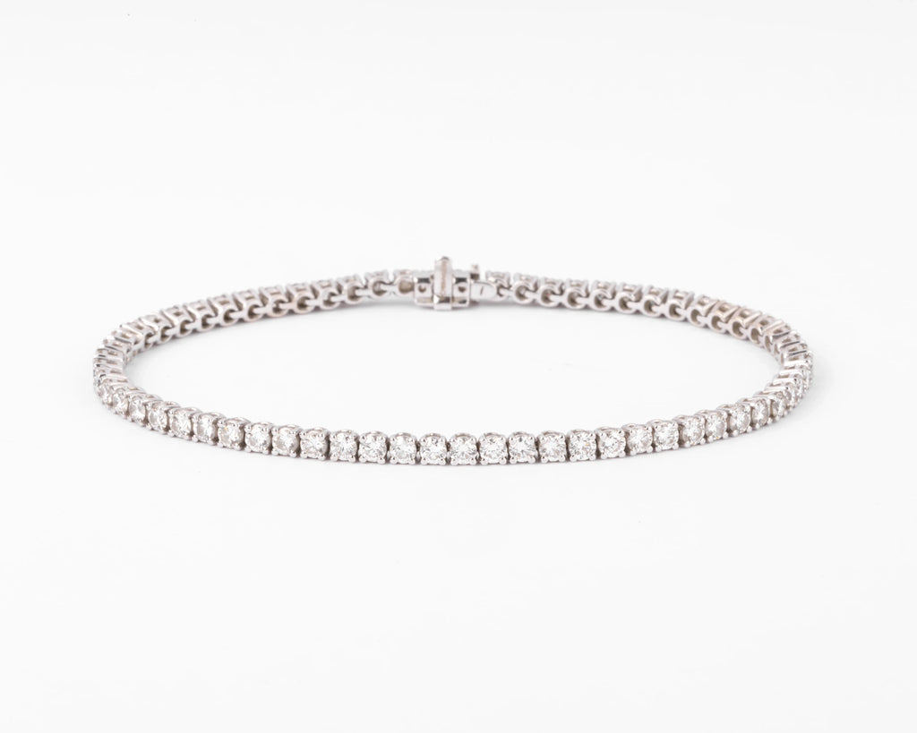 Bracelet Rivière en Or gris orné de diamant