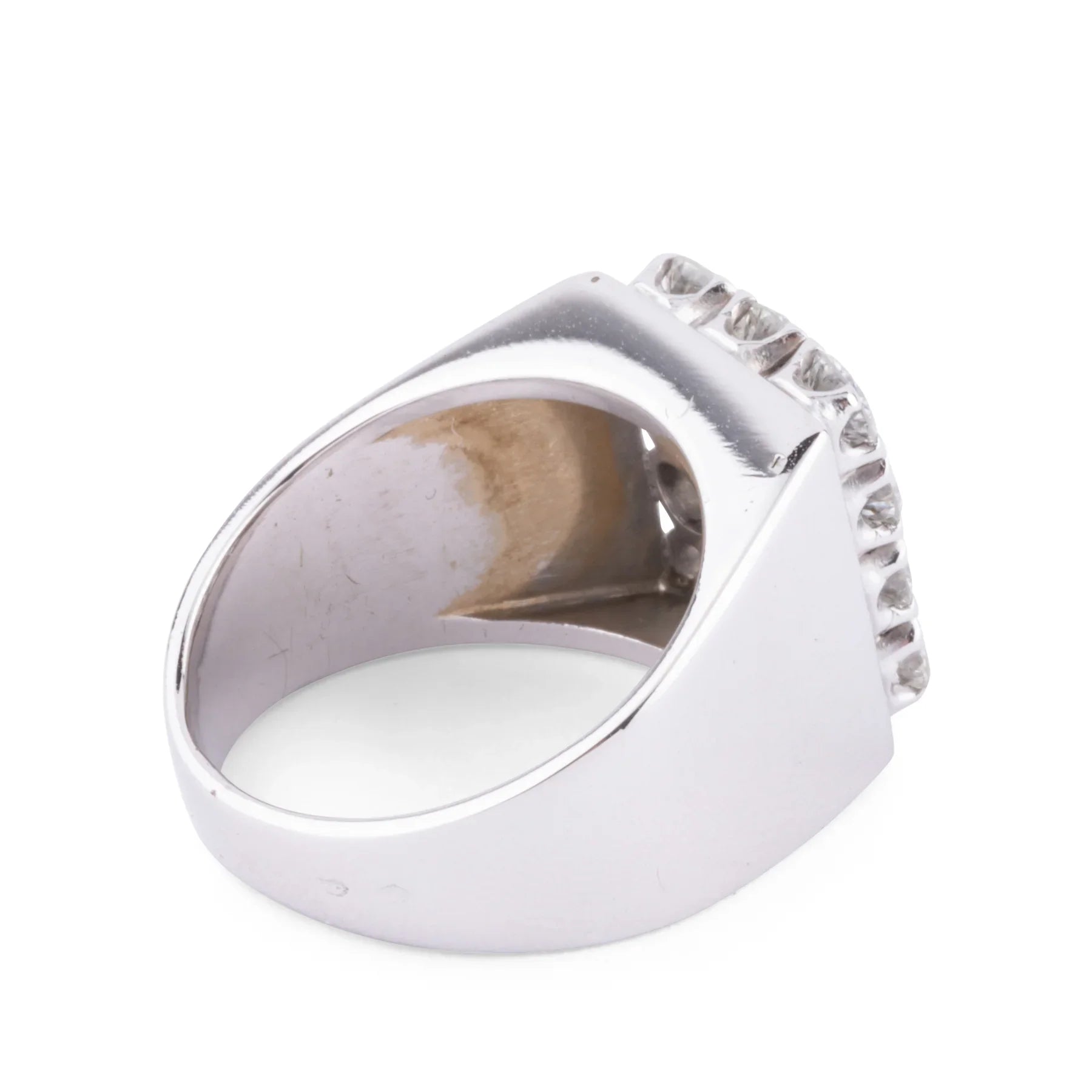 Bague chevalière en or gris et diamant