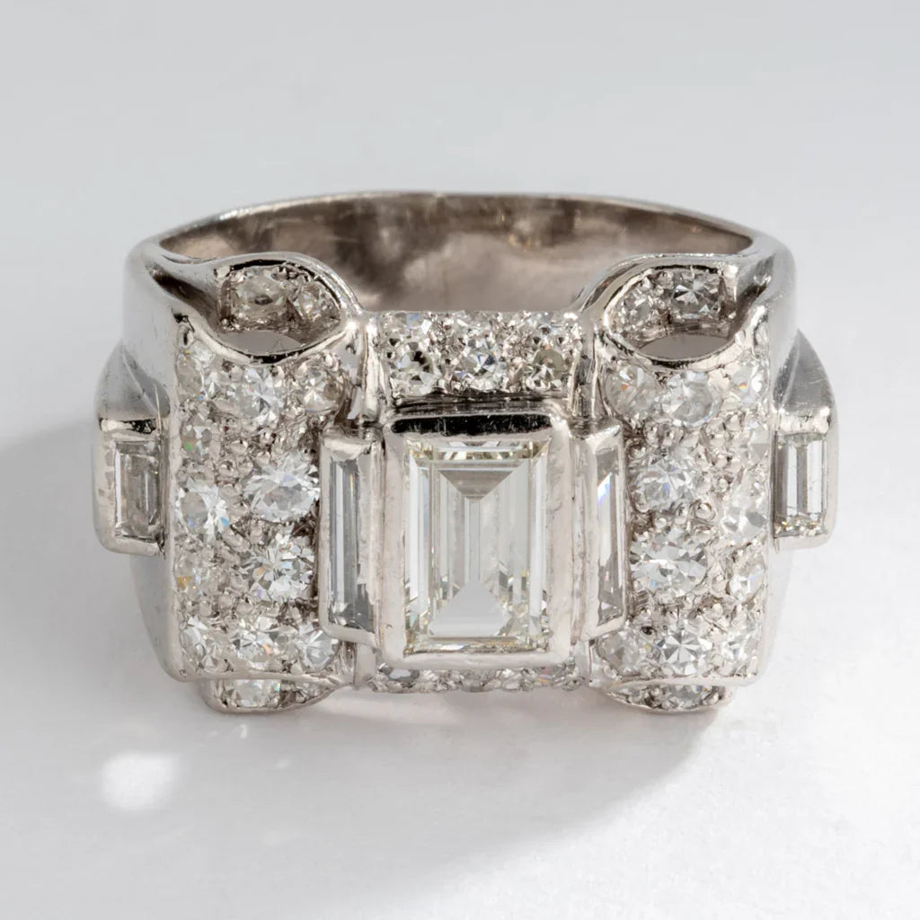 Art Deco Platinum and Diamond Ring