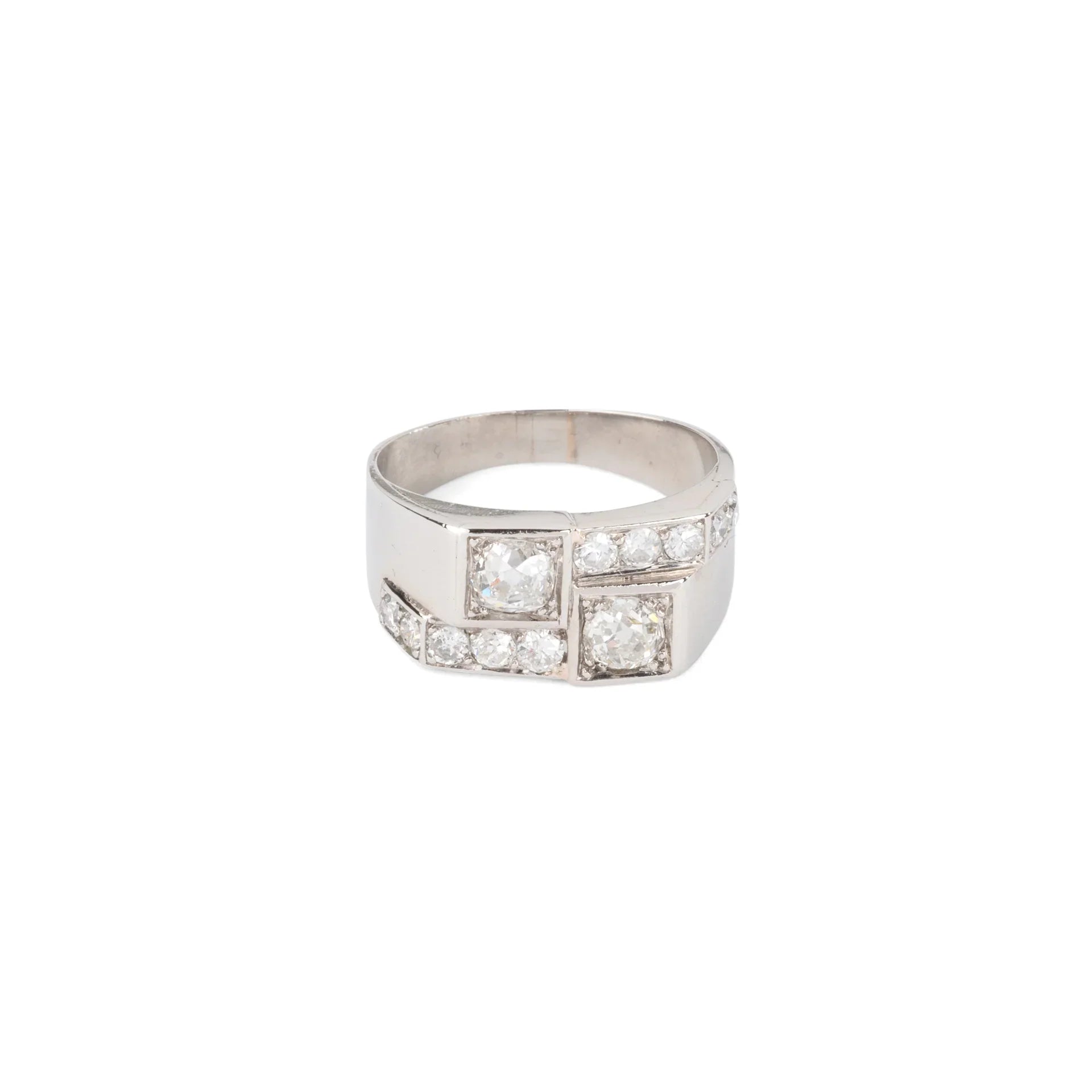 Bague Art Déco en platine et  diamant