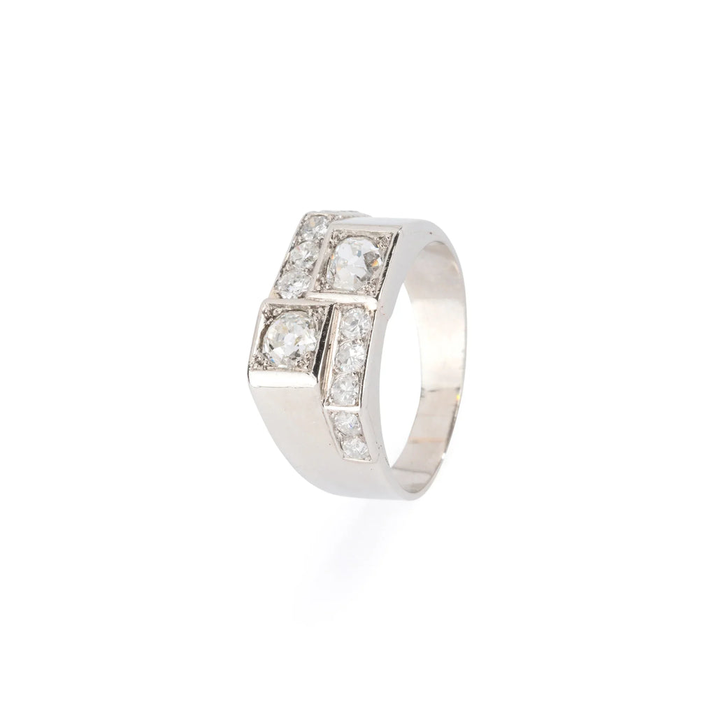 Art Deco Platinum and Diamond Ring