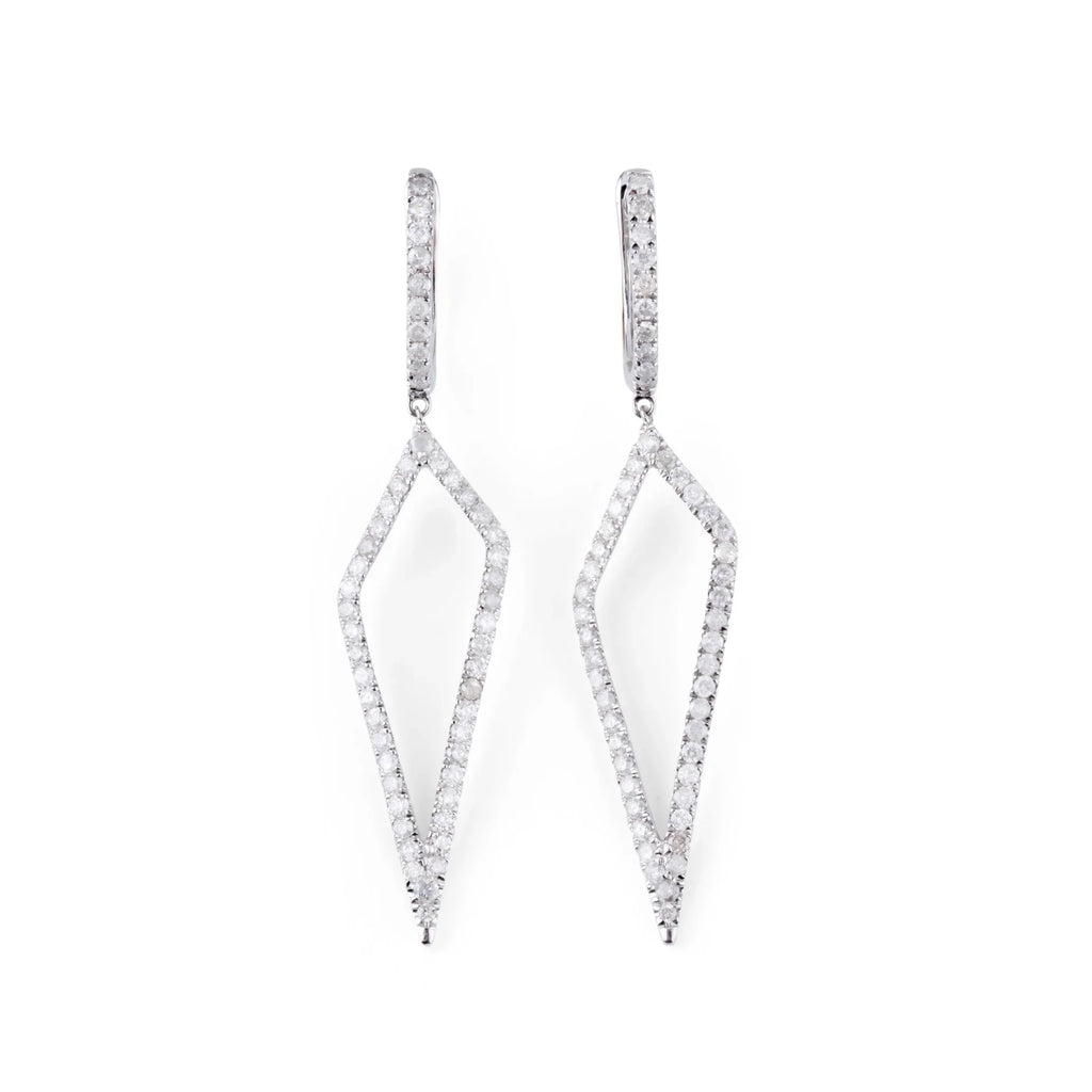 Boucles d'oreilles en gris  à formes géométriques ajourées,pavées de diamant