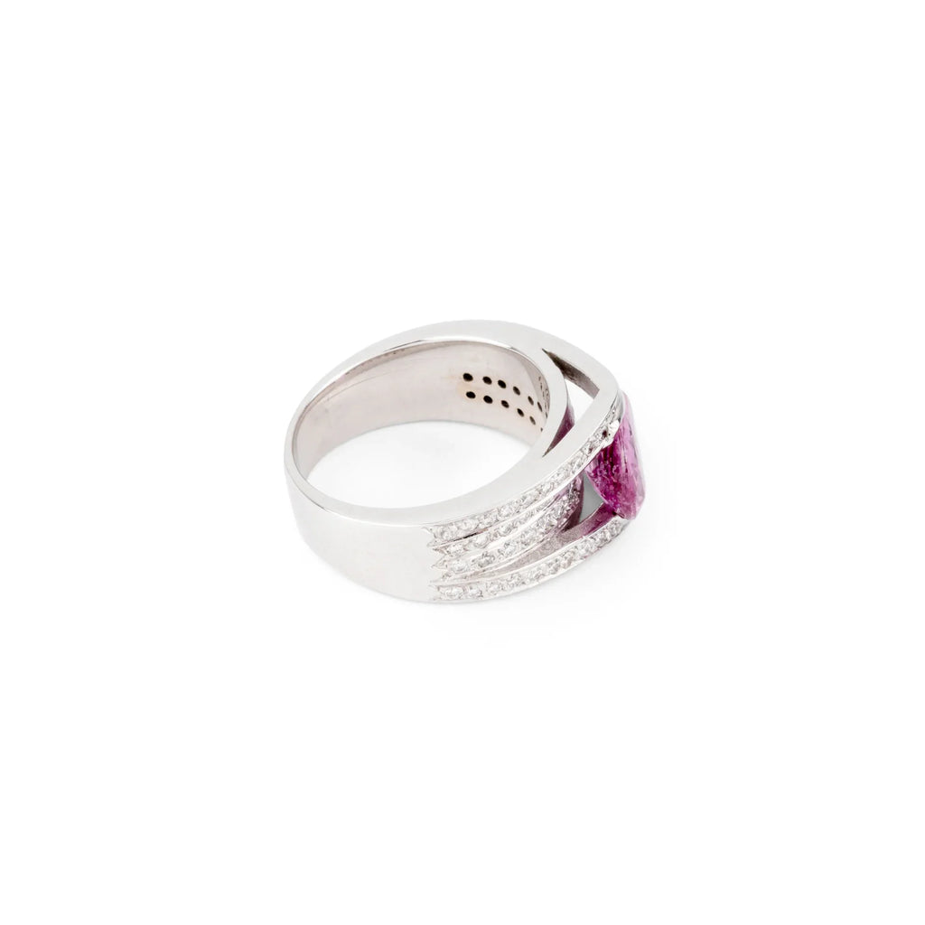 Grey gold ring with pink sapphire