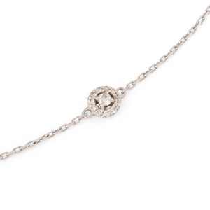 Collier en or gris ornée de 5 diamants entourés de plus petit diamant