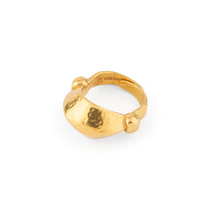 Bague martelé bombée du créateur Lalaounis