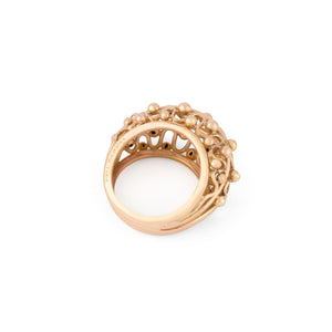 Bague boule or rose de la maison Boucheron