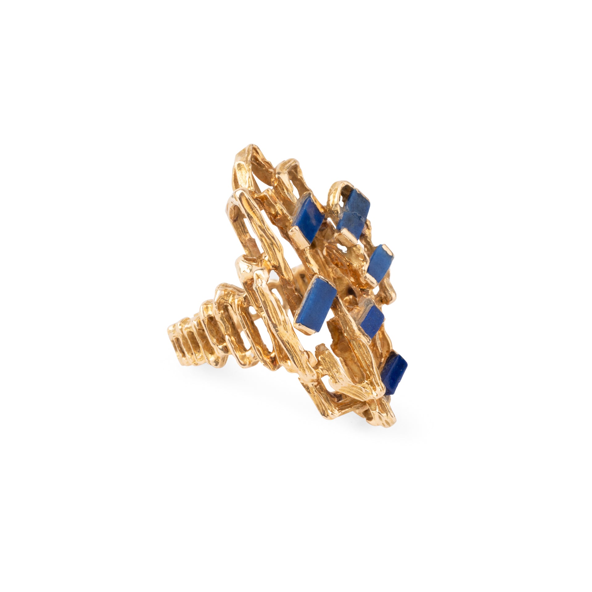 Bague moderniste en or texturé et ajouré,ornée de lapis lazuli