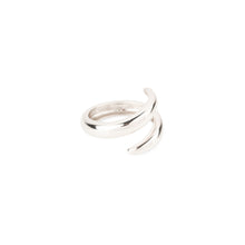 Charger l&#39;image dans la galerie, Bague de la maison Chaumet, collection Tango
