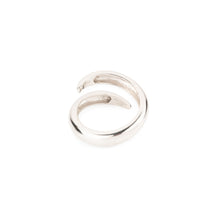Charger l&#39;image dans la galerie, Bague de la maison Chaumet, collection Tango
