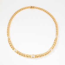 Charger l'image dans la galerie, Collier or jaune maille gourmette intercalé de maillon en  diamant
