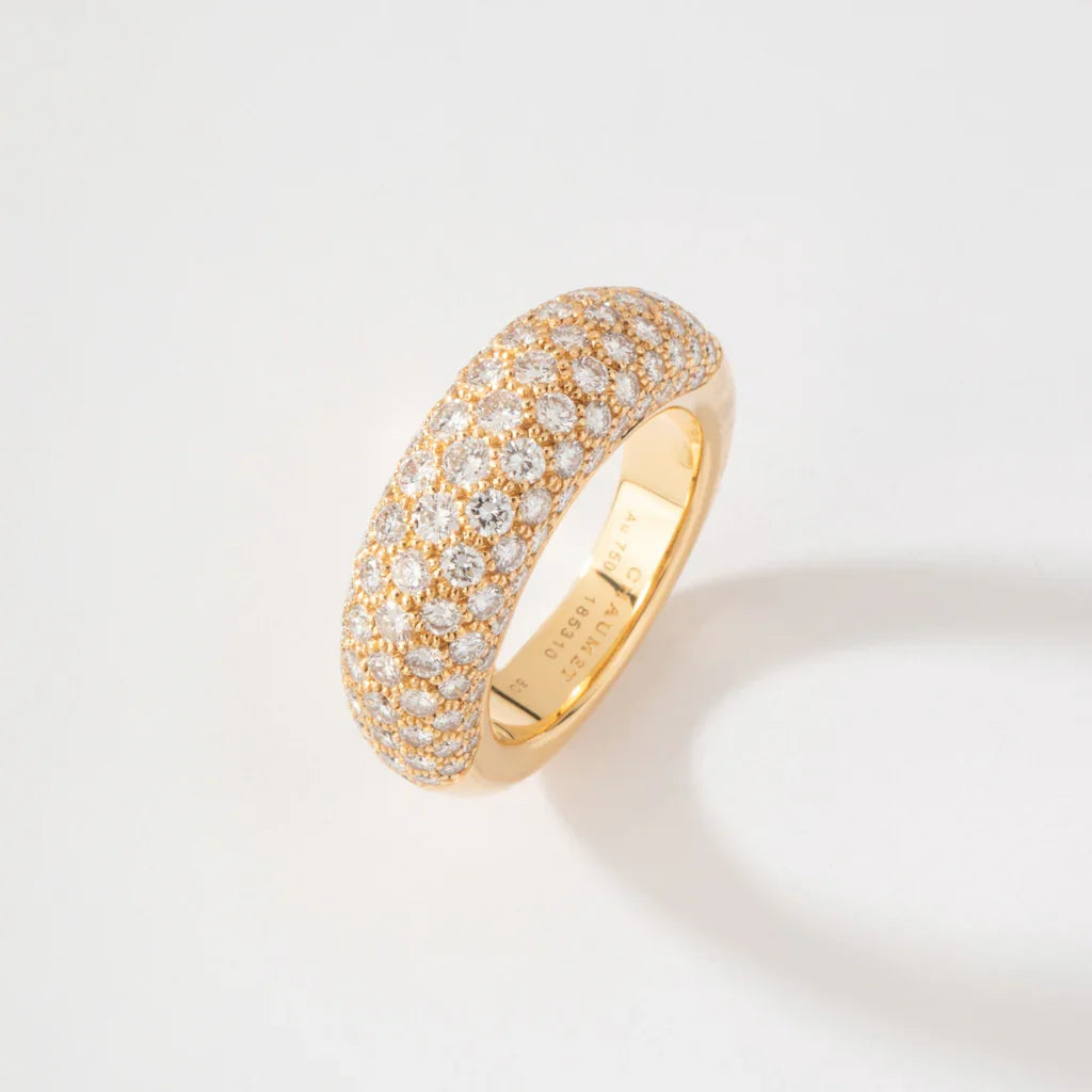 Bague jonc or jaune  en diamant de la maison Chaumet