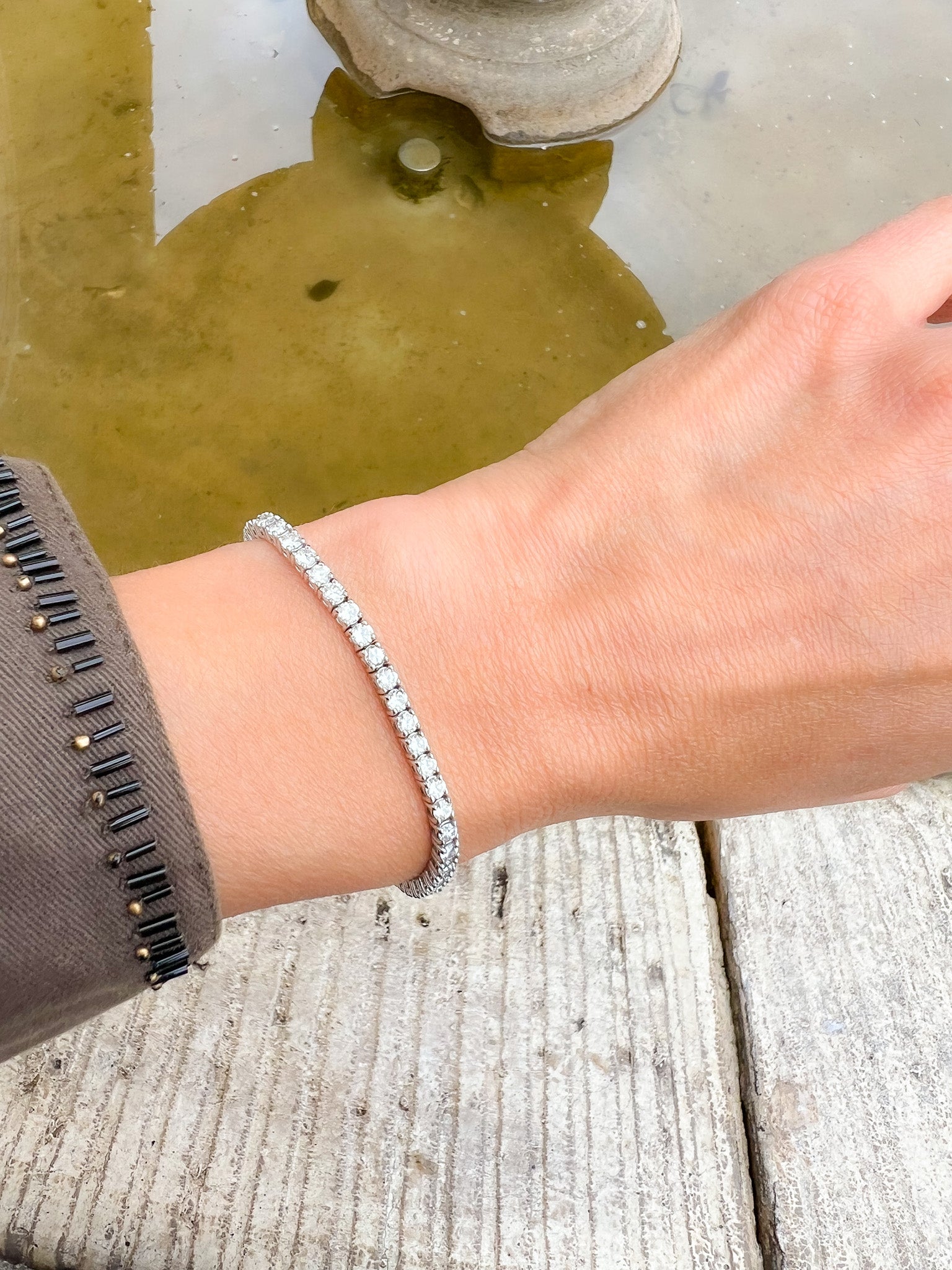 Bracelet Rivière en Or gris orné de diamant