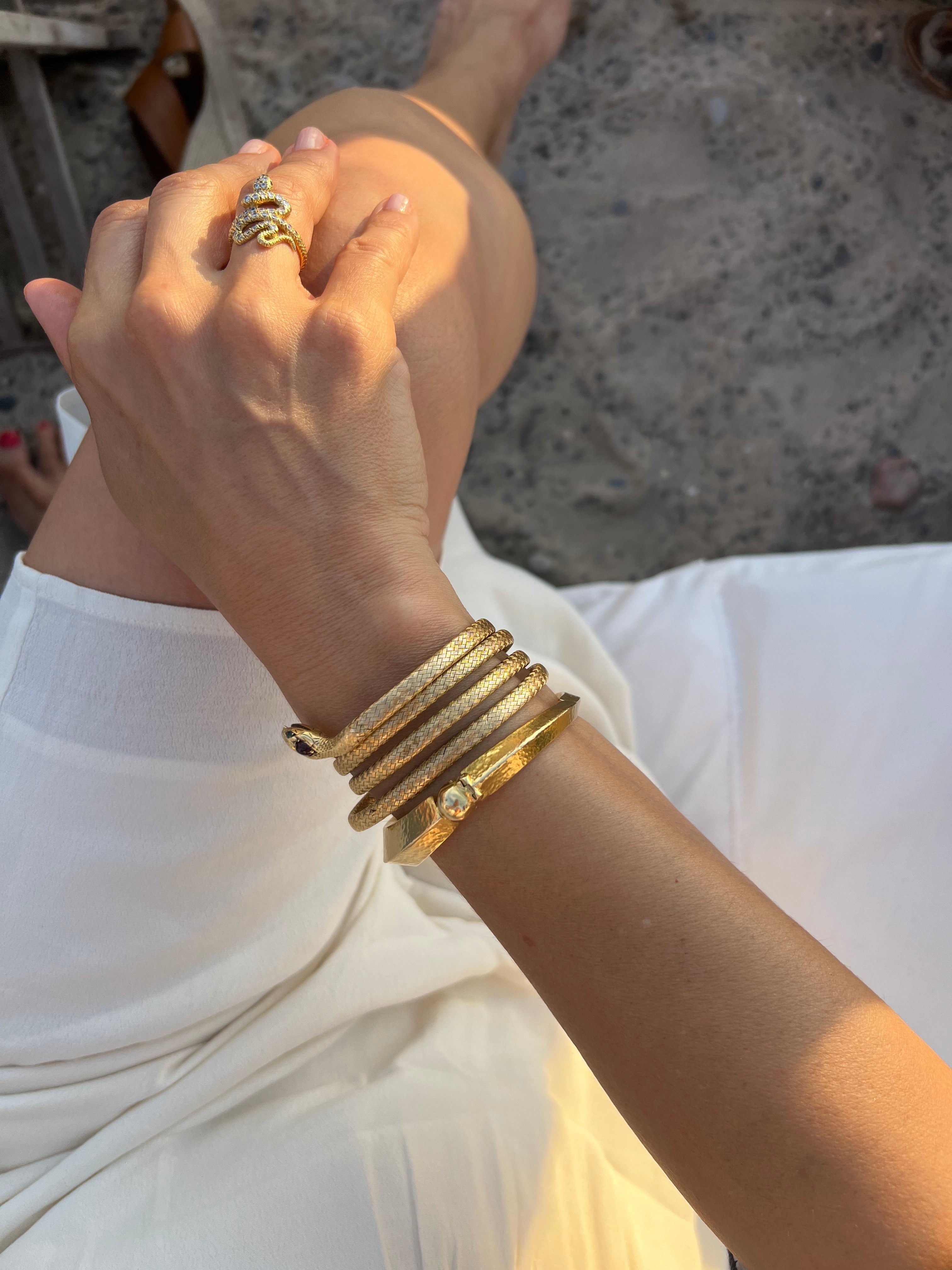 Bague serpent en diamant et or jaune
