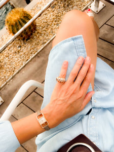 Bague godronnée  en or rose,platine et diamants