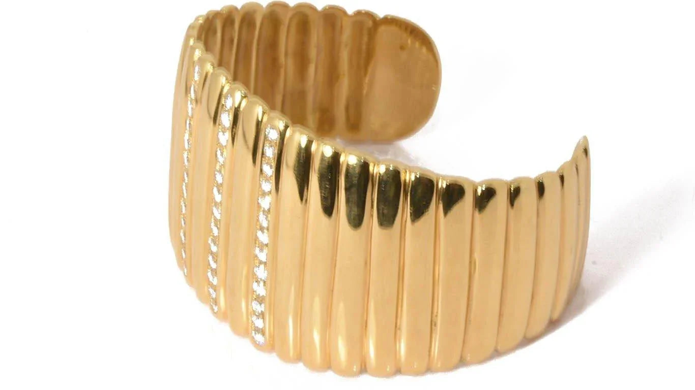 Large Manchette godronnée Or jaune 18k - adalgyseboutique