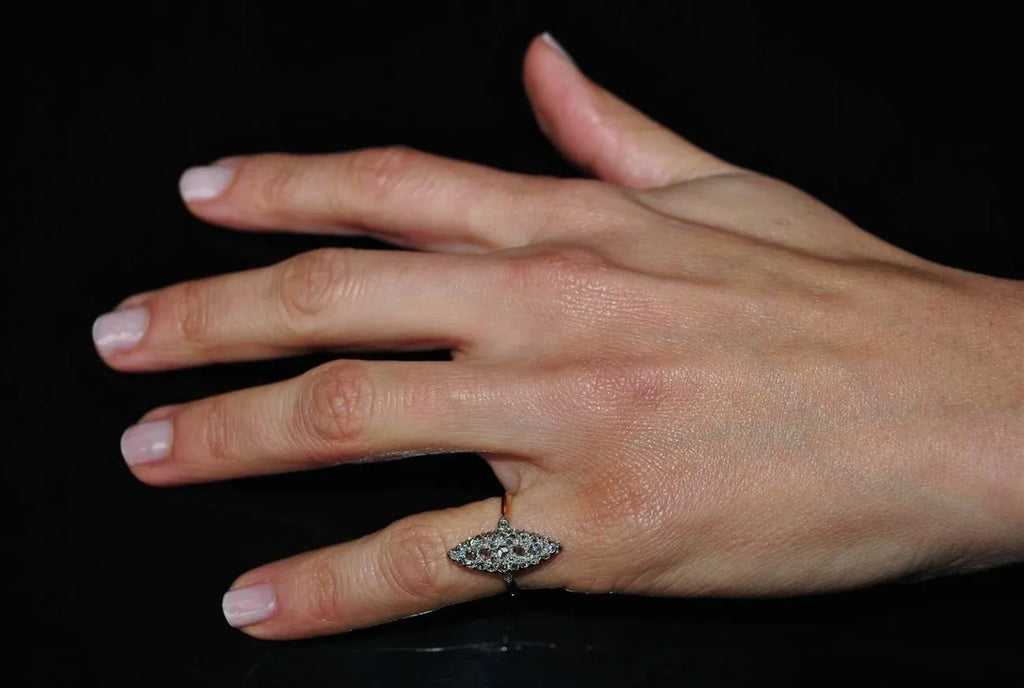 Bague marquise Napoléon III en  or jaune  et platine - adalgyseboutique