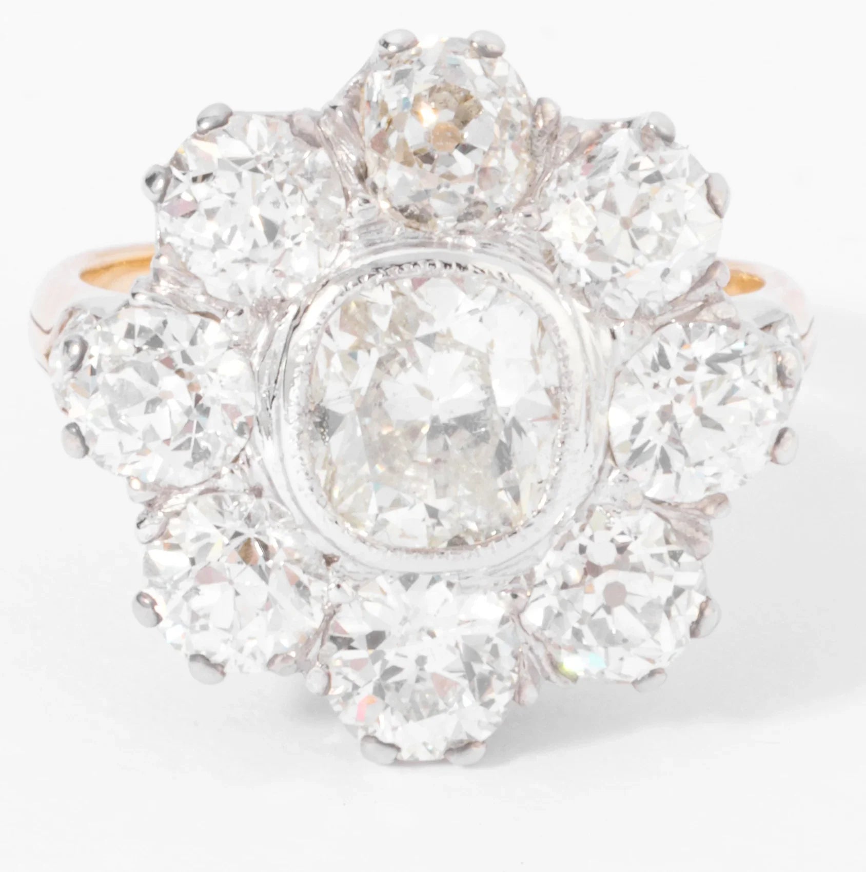 Daisy diamond ring