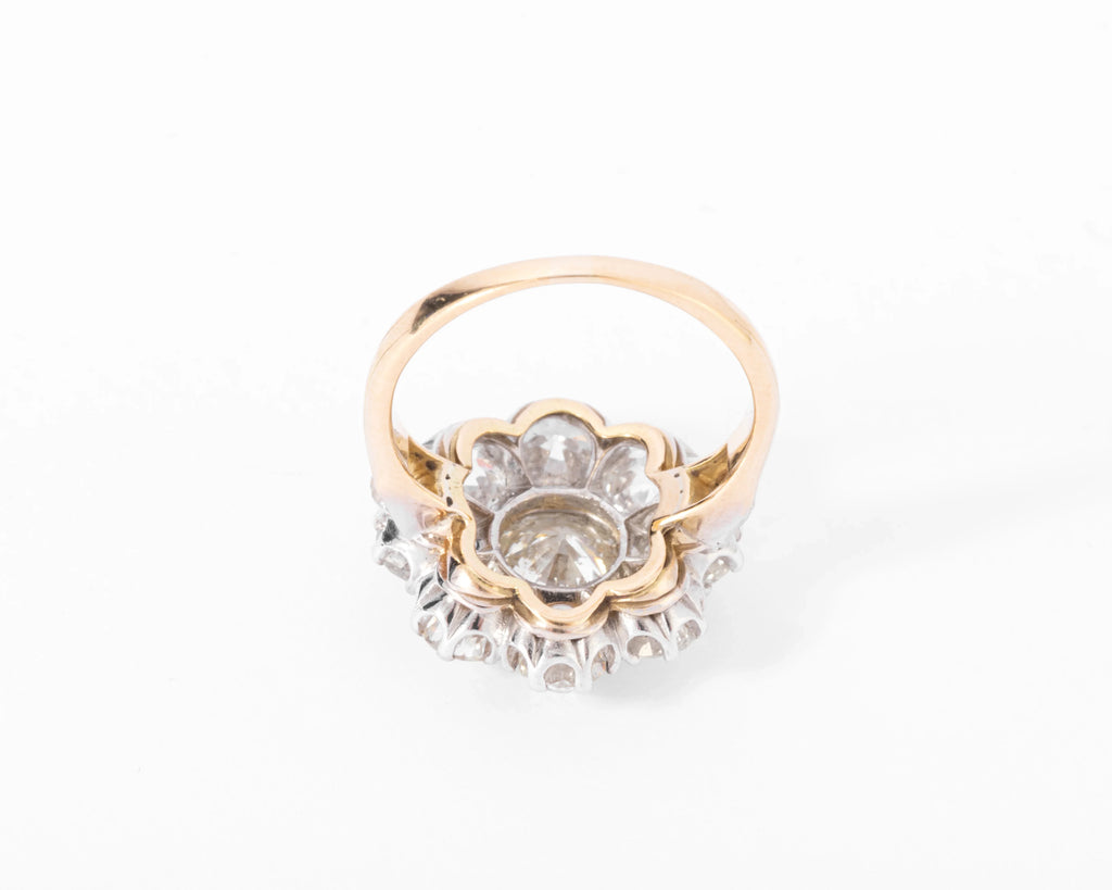 Daisy diamond ring