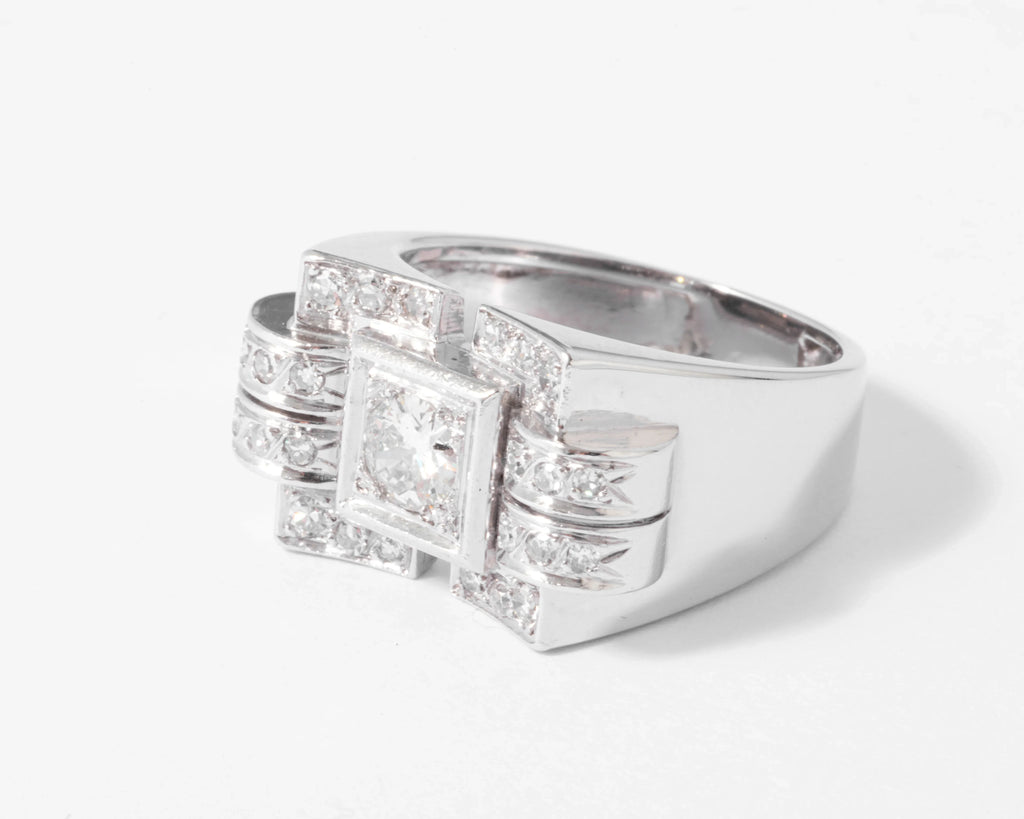 Bague tank en or gris et diamant