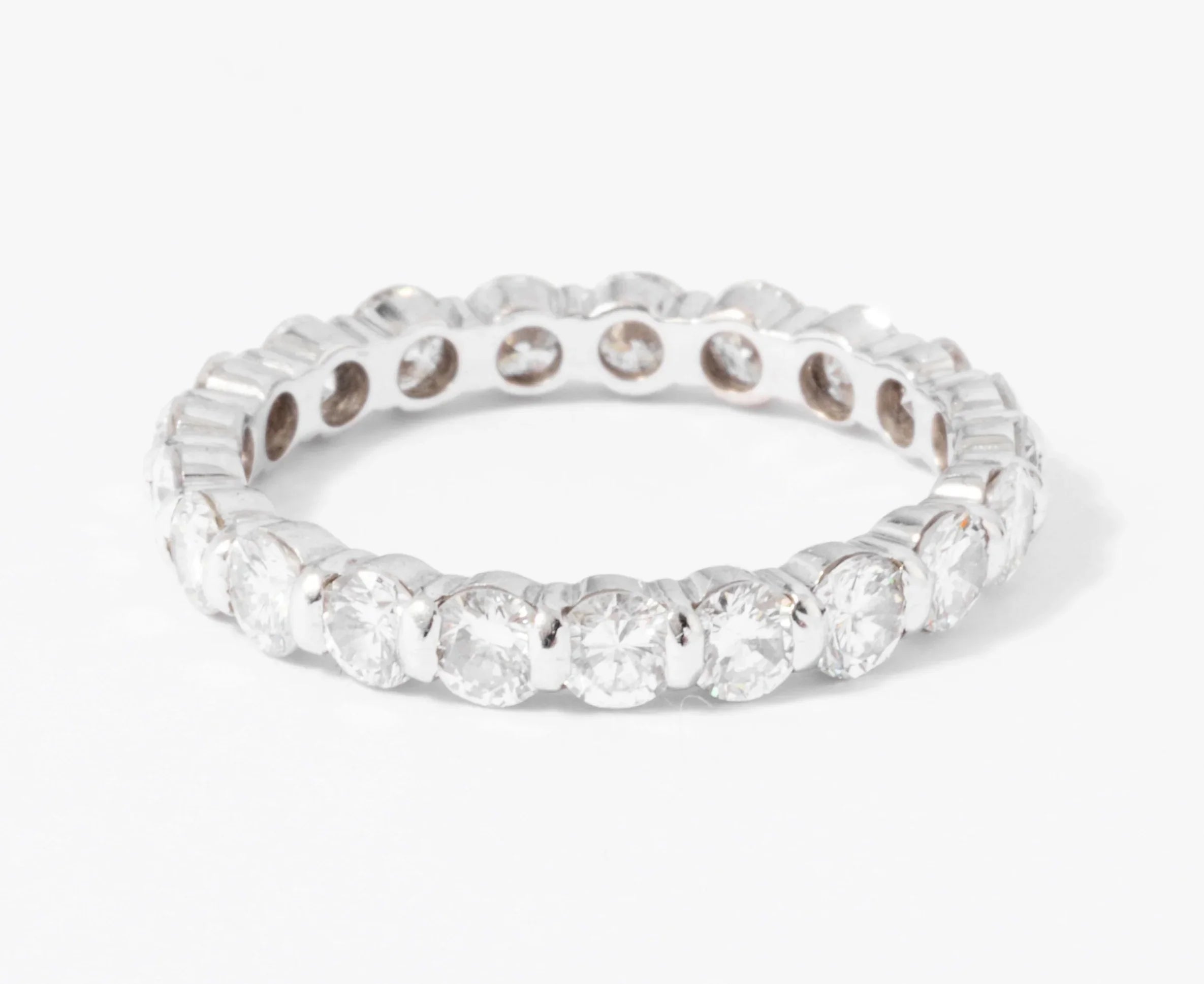 American alliance in white gold and brilliant-cut diamond