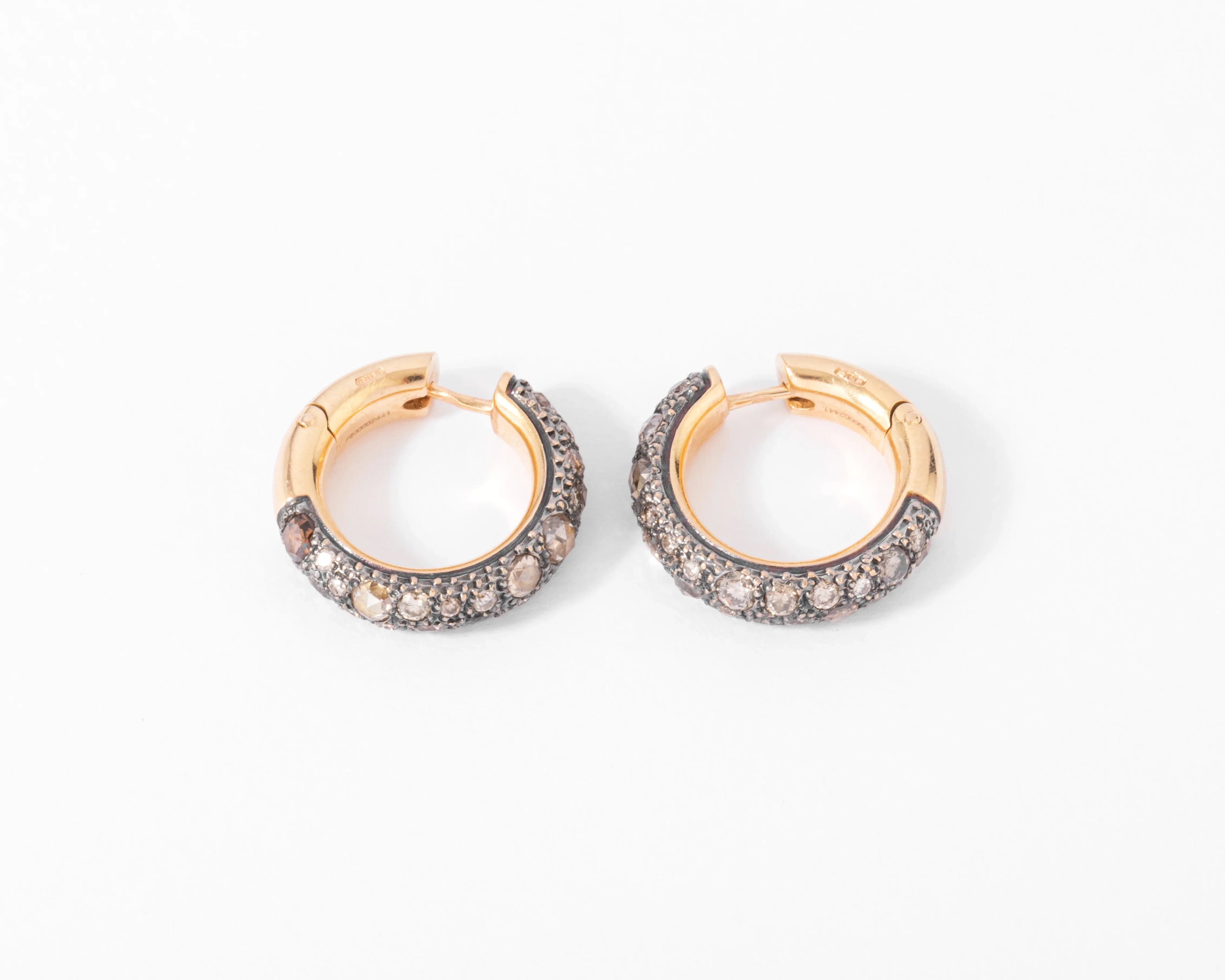Boucles d'oreilles signées de la maison italienne Pomellato,modèle Tango