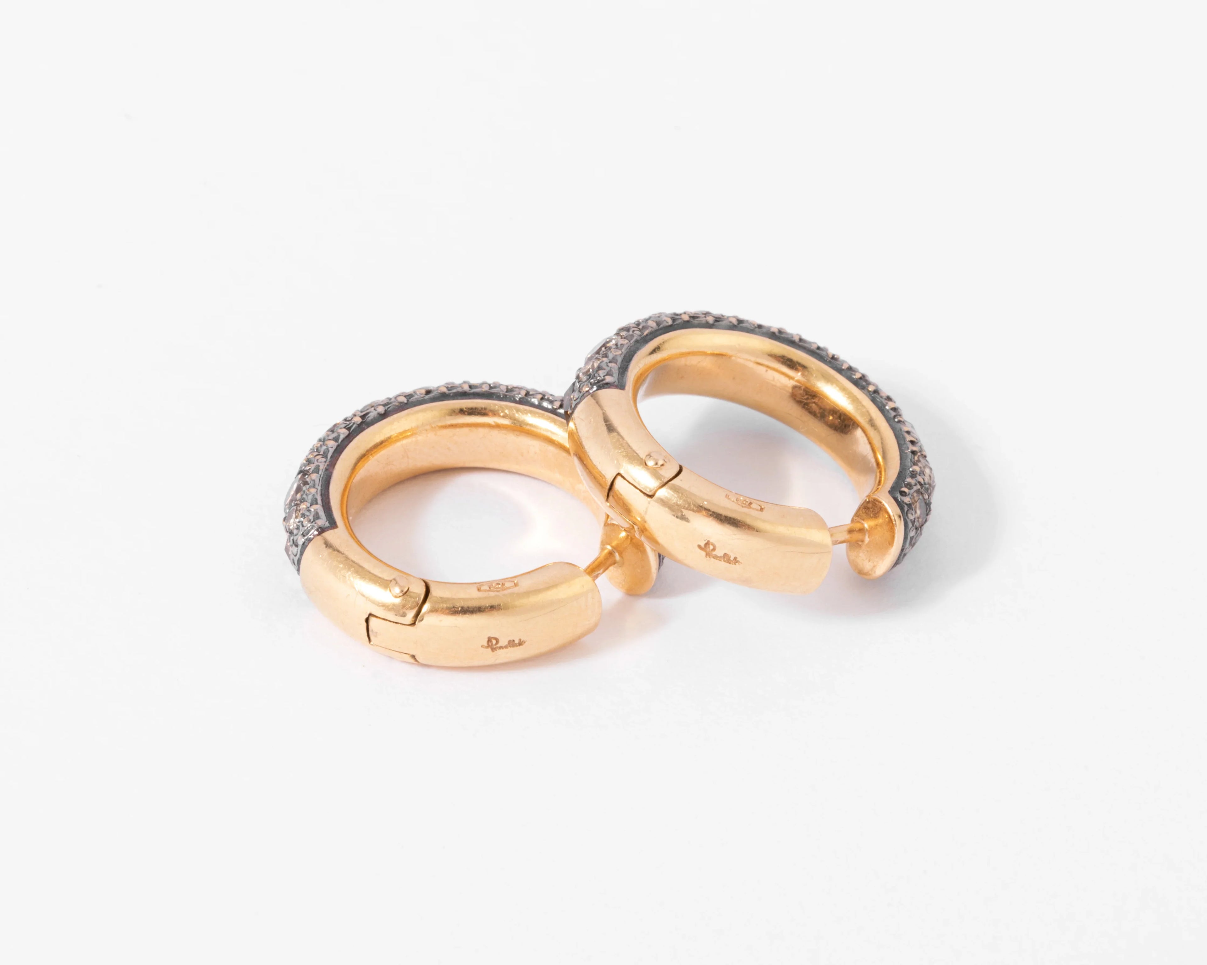 Boucles d'oreilles signées de la maison italienne Pomellato,modèle Tango