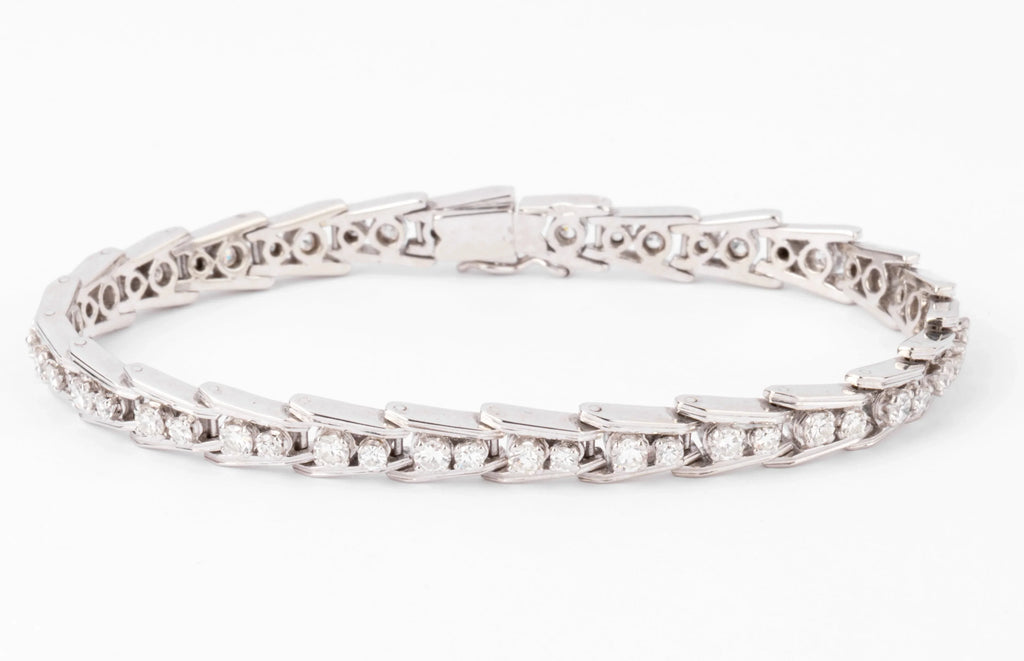 Diamond river bracelet in white gold and platinum