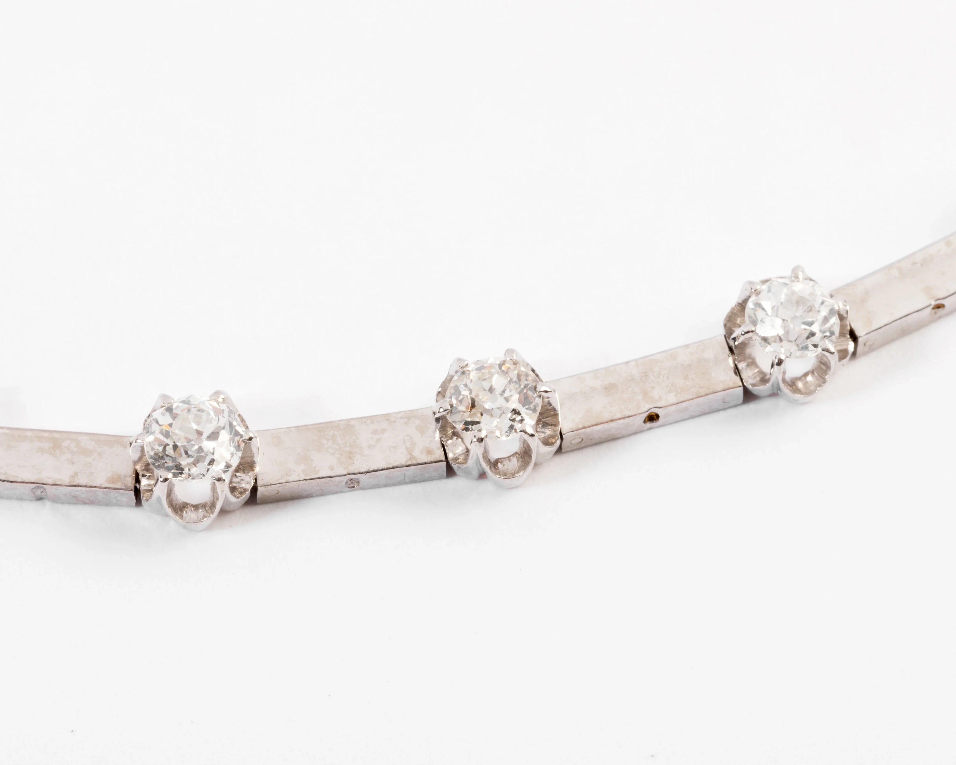 1960s white gold and diamond necklace