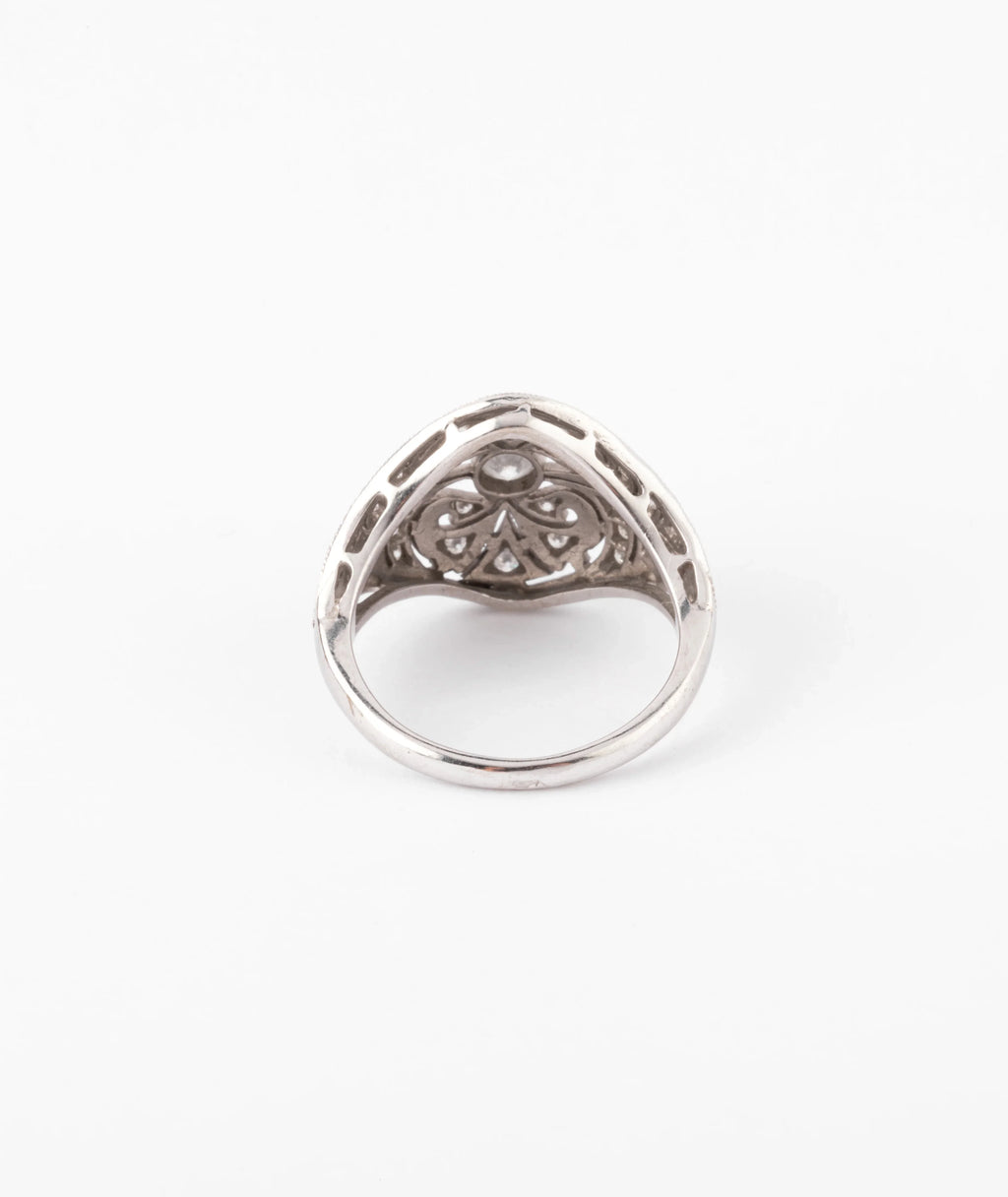 Carved gray gold and diamond dome ring