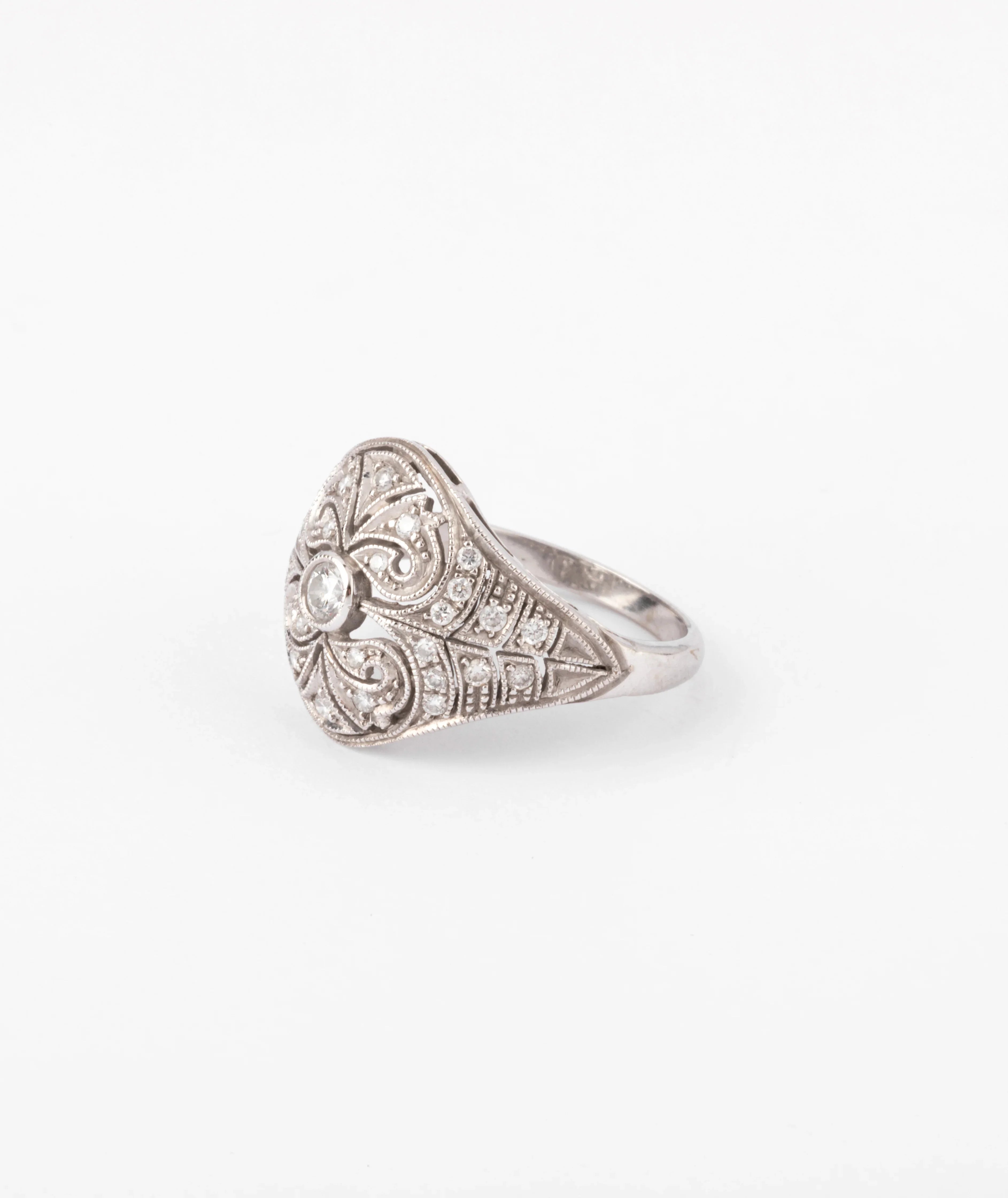 Carved gray gold and diamond dome ring