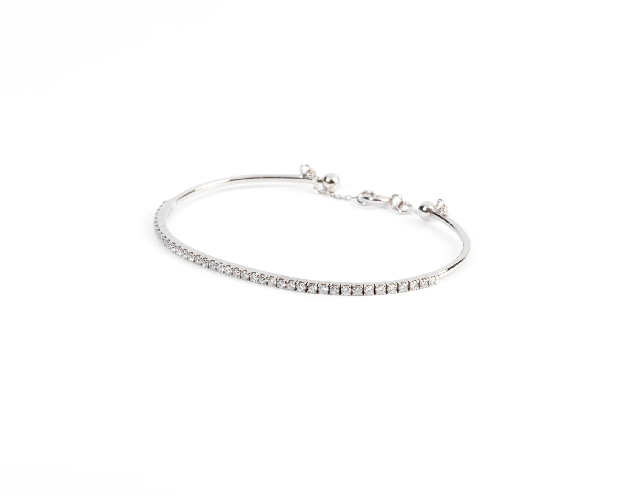 Bracelet demi jonc or gris et diamant sur le dessus