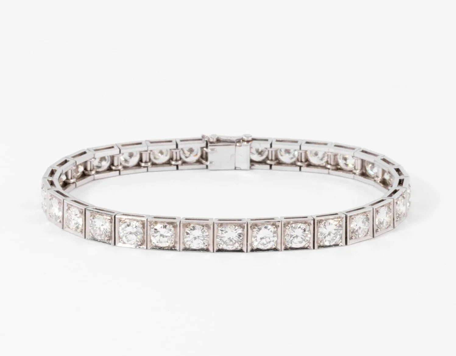Bracelet rivière en diamant et platine