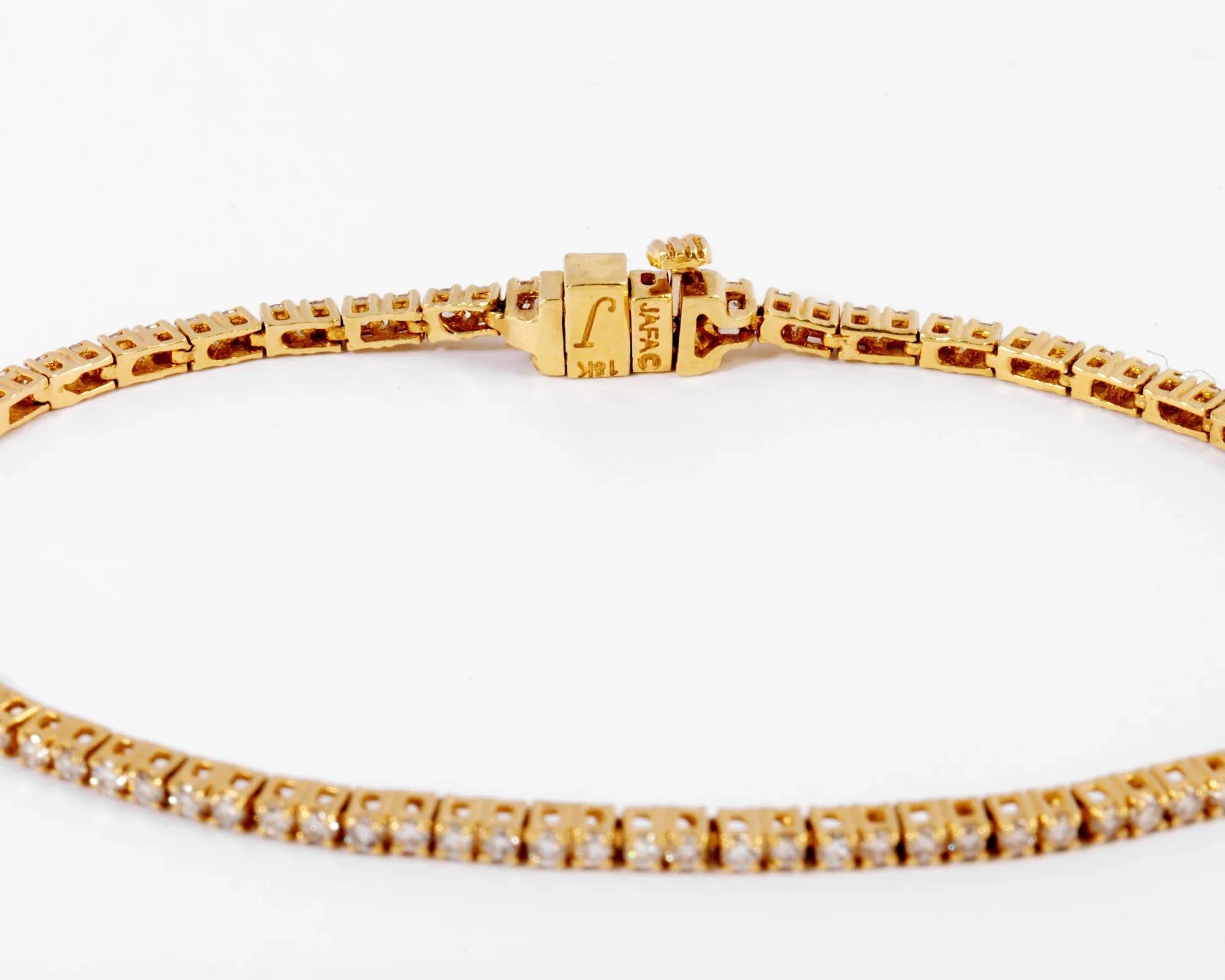 Bracelet riviere en or jaune et diamants