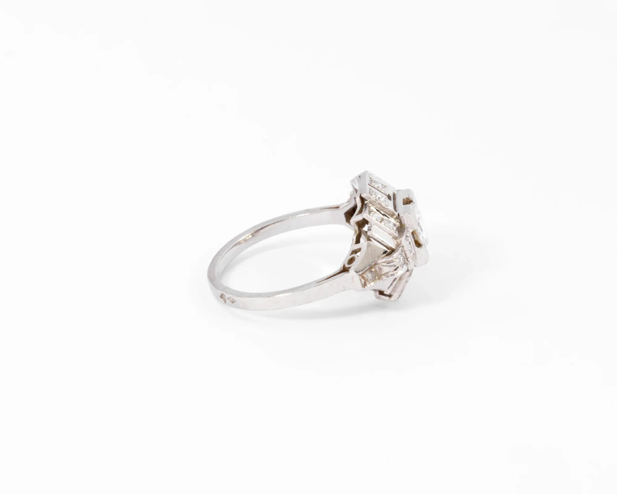 1930s Diamond Ring