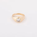 Bague solitaire sur or jaune diamant demi taille