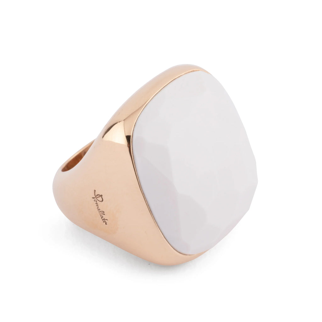 Rose gold ring from Pomellato, Victoria model