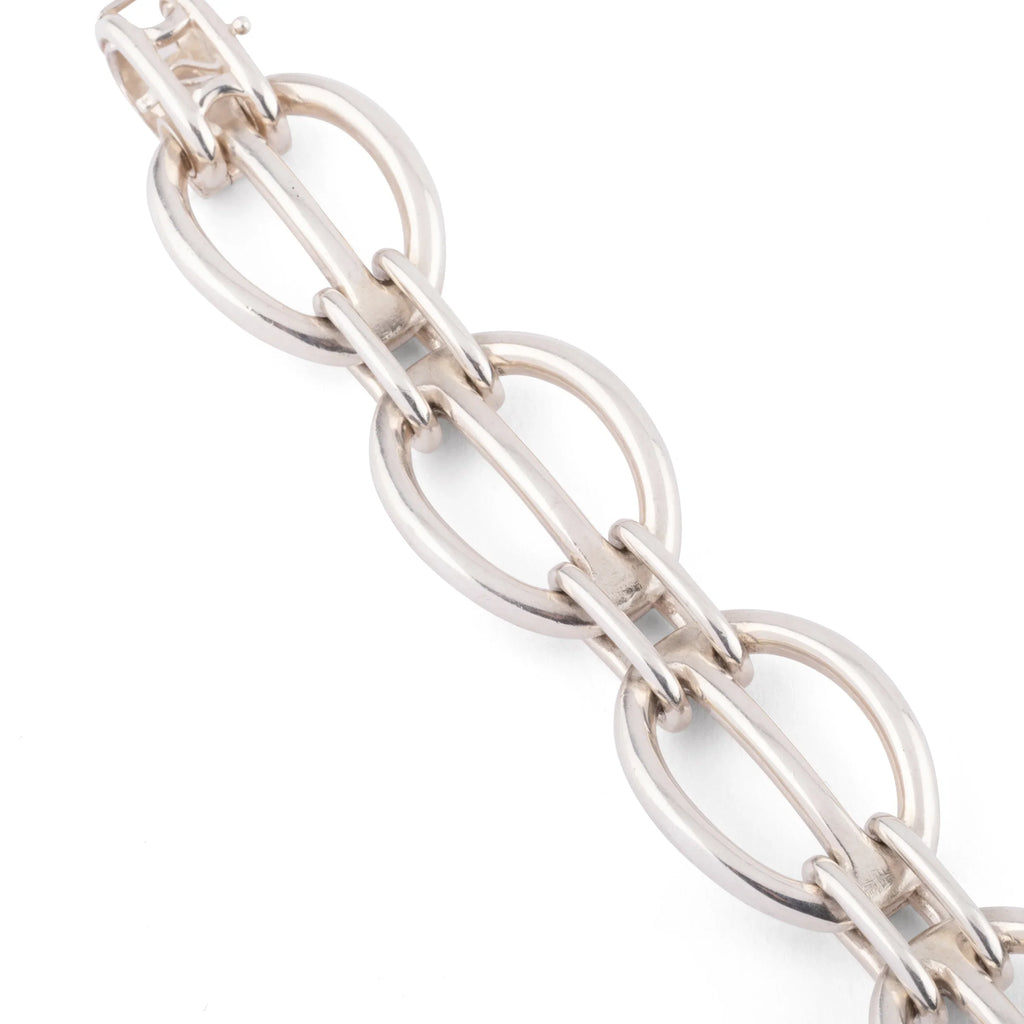 Bracelet en argent de la maison Hermès