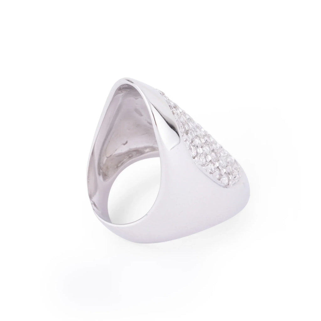 1970s white gold and diamond ring