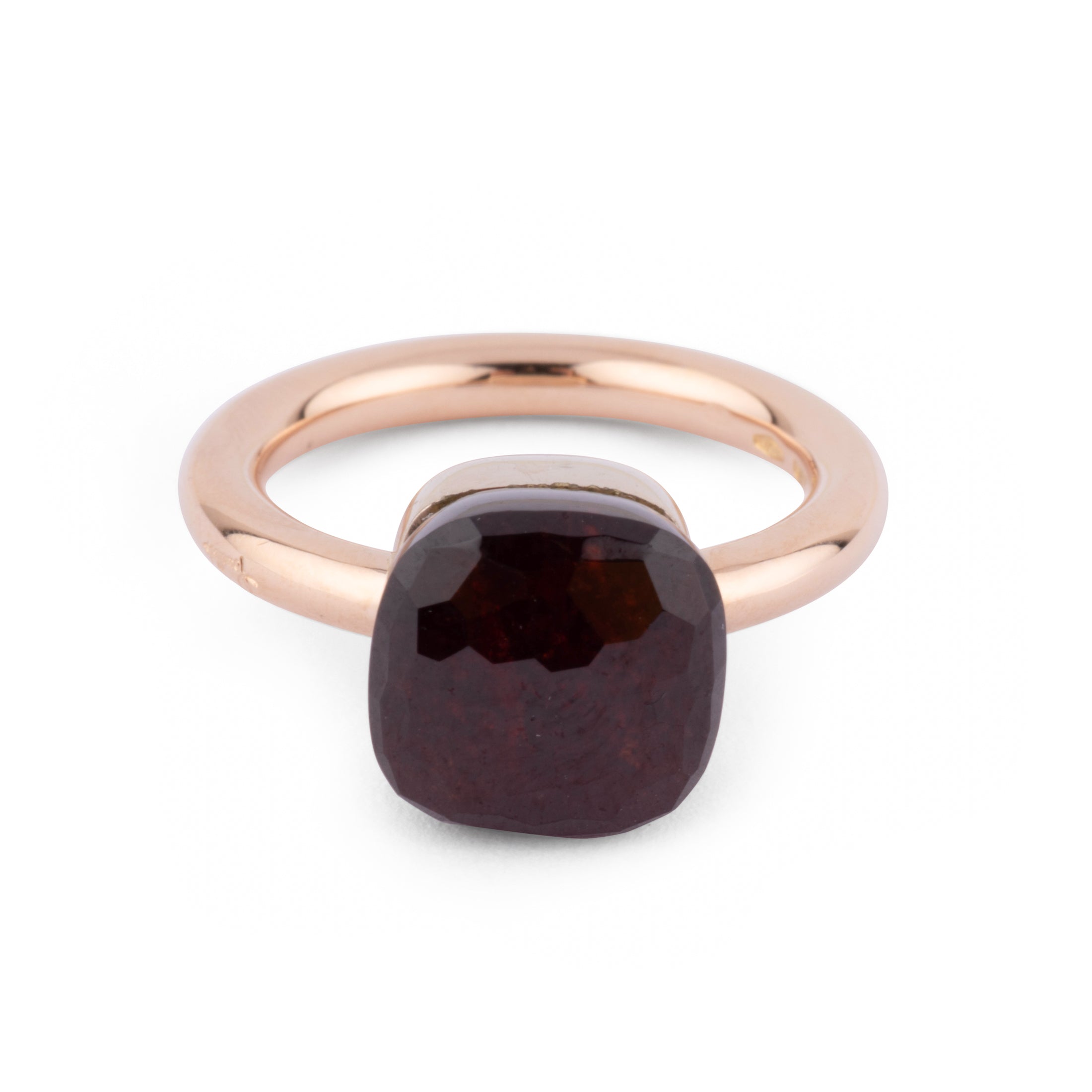 Pomellato Nudo ring with garnet