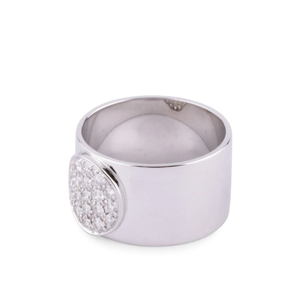 Bague de la Maison Dinh Van,modèle Anthea en or gris