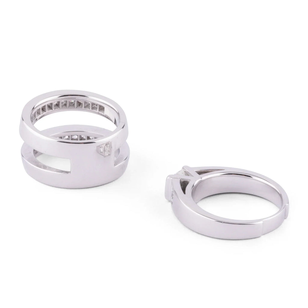White gold and princess cut diamond ring