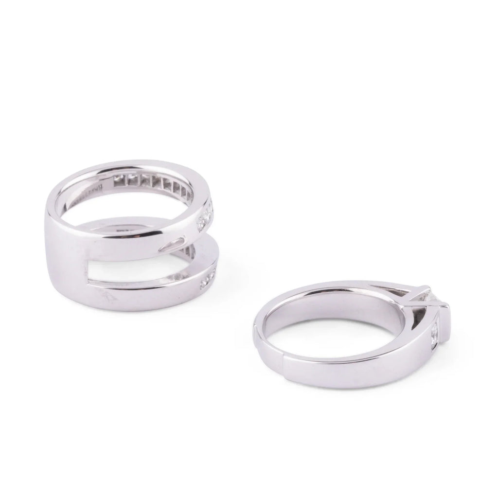 White gold and princess cut diamond ring