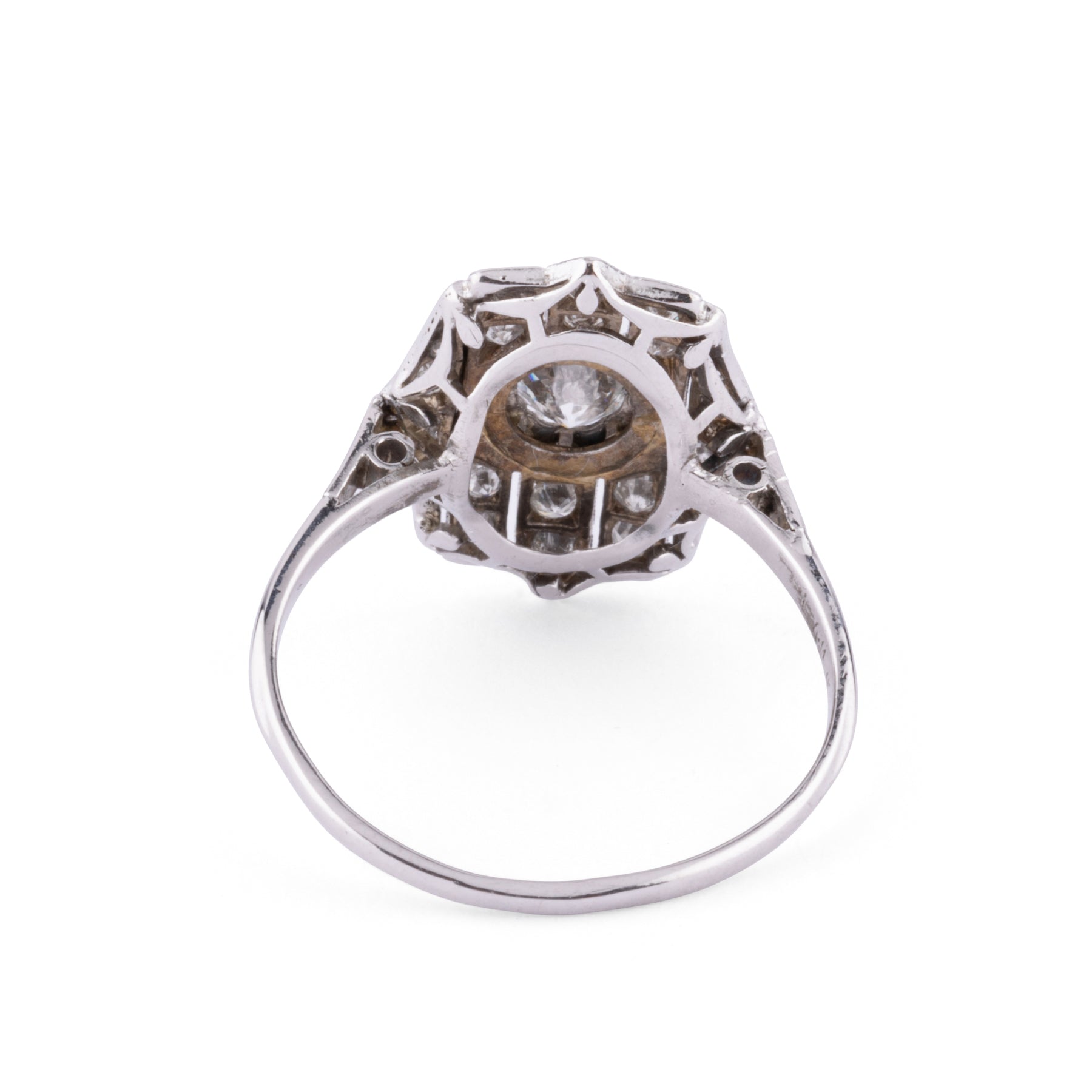 Flat platinum ring